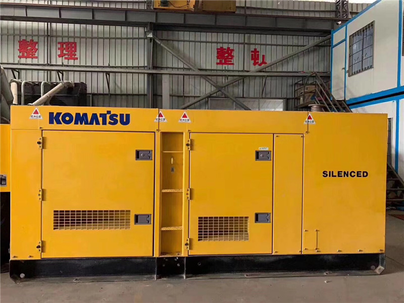 不同类型的储能技术在市场规模增长趋势下的发展方向有哪些？
