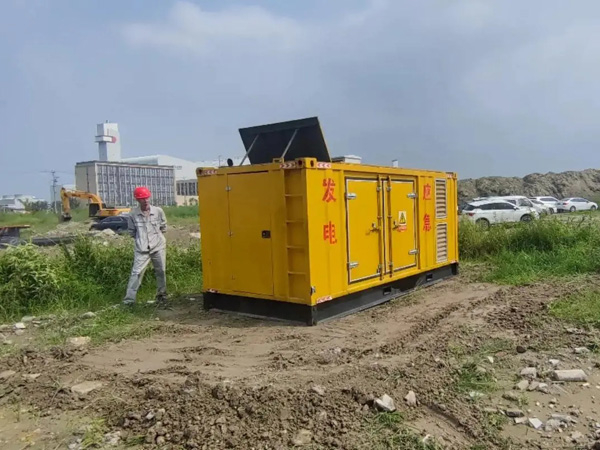 200KW柴油发电机机组每小时的油耗量受哪些因素影响？